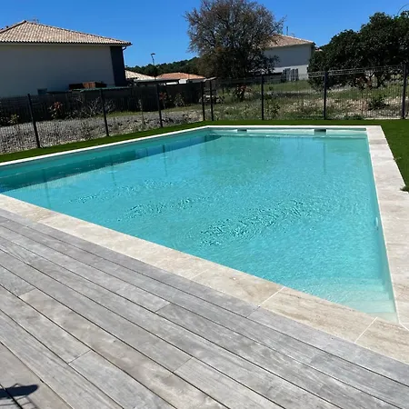 Maison Fonctionnelle Et Bien Situee Mimizan